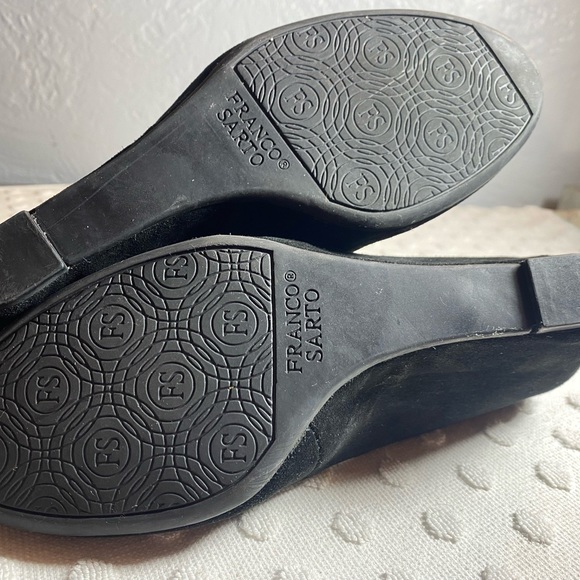 Franco Sarto Women's Black Suede Wedge Heel Shoes - Picture 8 of 16